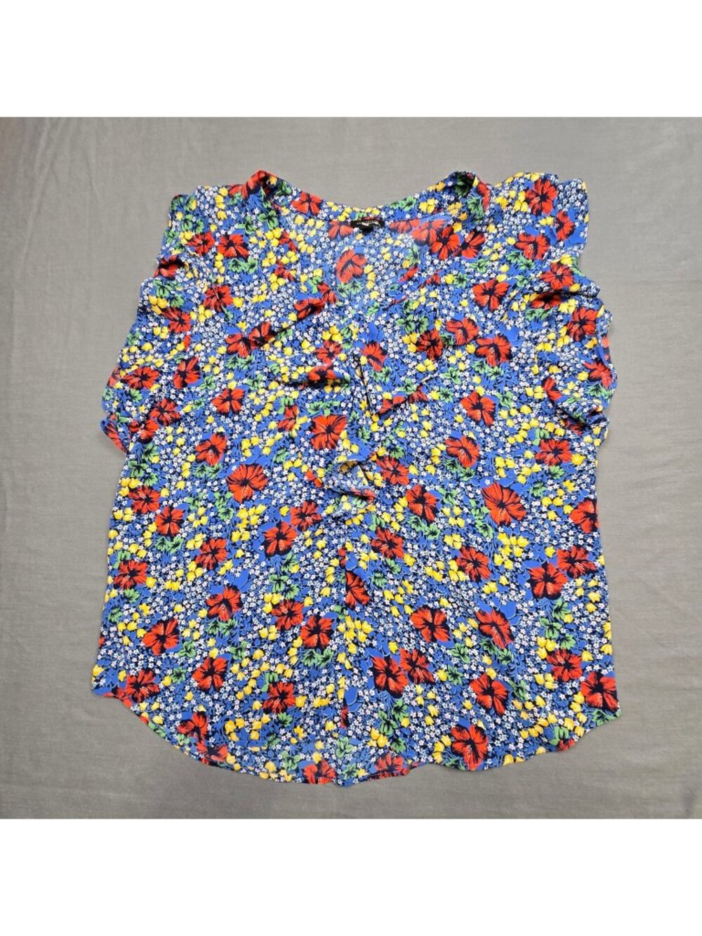 Ann Taylor Large Floral Sleeveless Top Blue Red Yellow Tropical Polyester